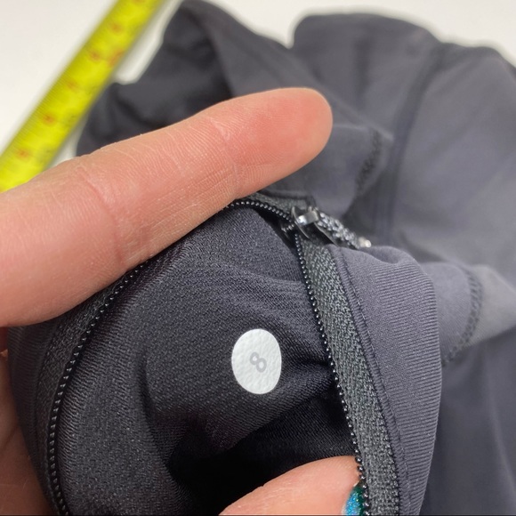 Lululemon Black Crop Luxtreme Leggings 8 - Picture 5 of 10